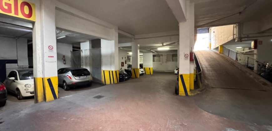 CESSIONE ATTIVITA’ GARAGE Fuorigrotta-Via Giulio Cesare