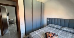 VILLA DIVISA IN DUE APPARTAMENTO Varcaturo-P.Co Obelisco