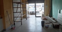 LOCALE COMMERCIALE Varcaturo-Centro