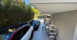 VILLA DIVISA IN DUE APPARTAMENTO Varcaturo-P.Co Obelisco