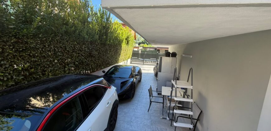 VILLA DIVISA IN DUE APPARTAMENTO Varcaturo-P.Co Obelisco