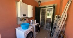 VILLA DIVISA IN DUE APPARTAMENTO Varcaturo-P.Co Obelisco