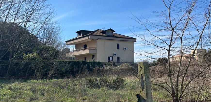 TERRENO AGRICOLO Varcaturo