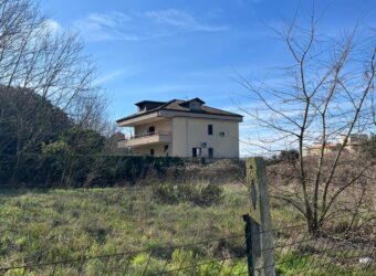 TERRENO AGRICOLO Varcaturo