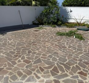 APPARTAMENTO CON GIARDINO Lago Patria