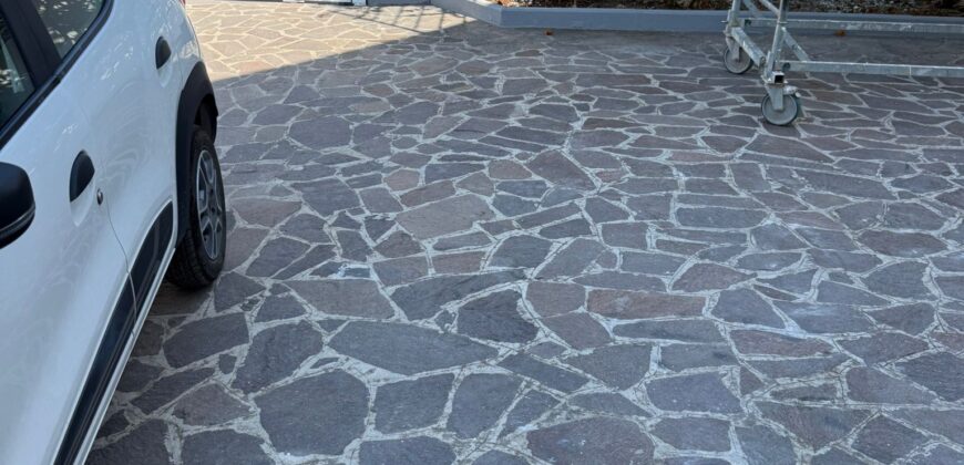 APPARTAMENTO CON GIARDINO Lago Patria