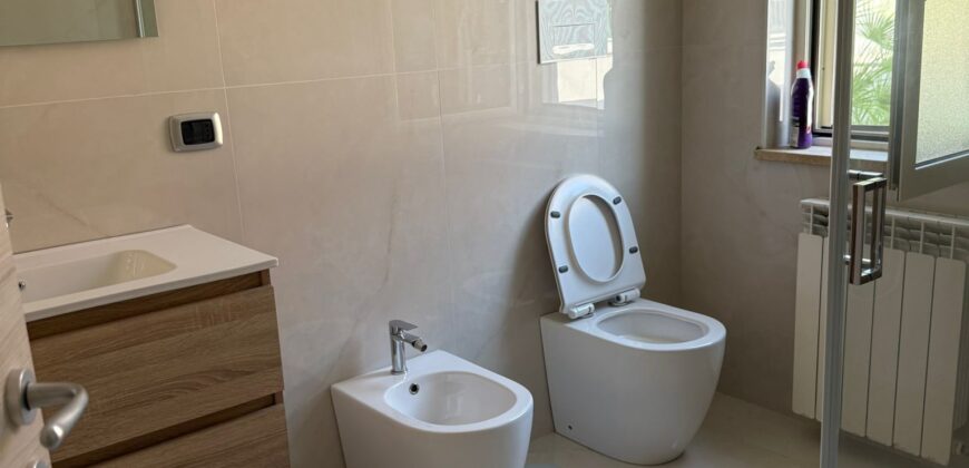 APPARTAMENTO CON GIARDINO Lago Patria