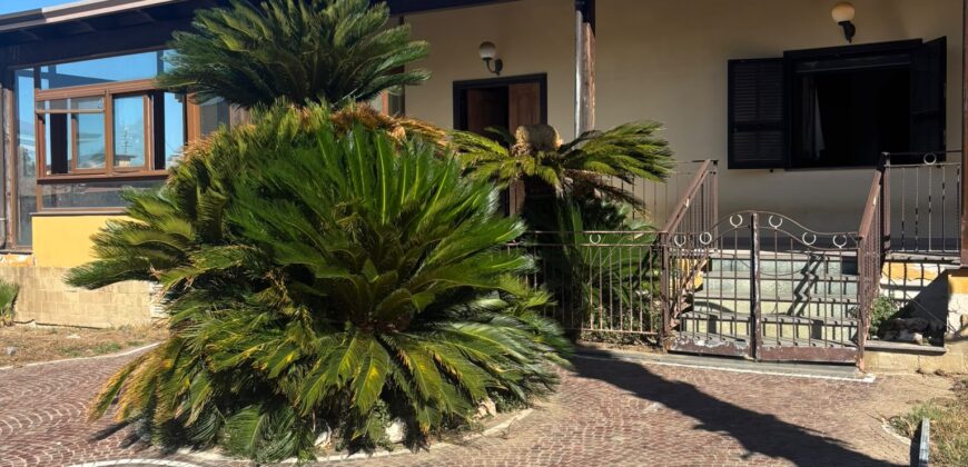 VILLA MONOLIVELLO Licola