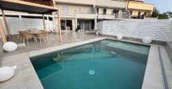 VILLA A SCHIERA CON PISCINA Lago Patria-Via Staffetta