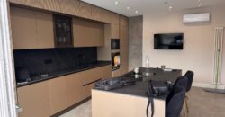 VILLA A SCHIERA CON PISCINA Lago Patria-Via Staffetta
