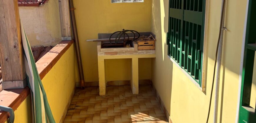 APPARTAMENTO CON BOX AUTO Licola