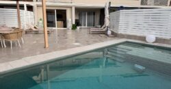 VILLA A SCHIERA CON PISCINA Lago Patria-Via Staffetta