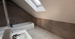 VILLA A SCHIERA CON PISCINA Lago Patria-Via Staffetta