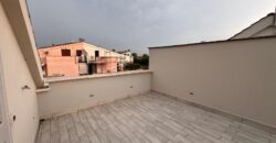 VILLA A SCHIERA CON PISCINA Lago Patria-Via Staffetta