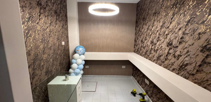 VILLA A SCHIERA CON PISCINA Lago Patria-Via Staffetta